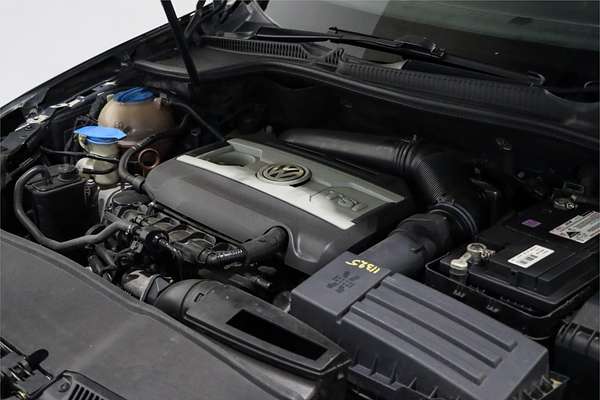 2011 Volkswagen Golf GTI VI
