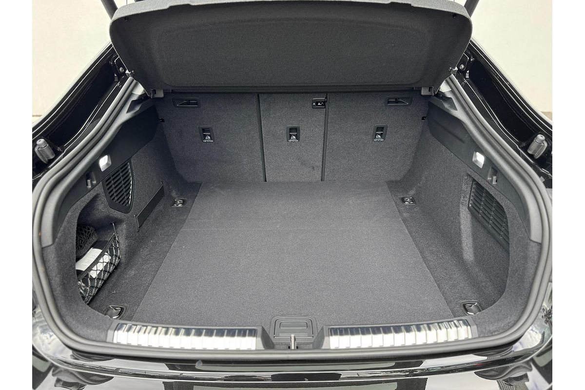 2025 Audi A5 TFSI 150kW S line B10