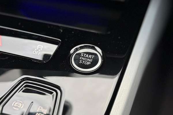 2025 Audi A5 TFSI 150kW S line B10