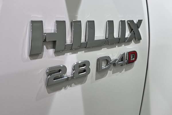 2023 Toyota Hilux SR5 GUN126R 4X4