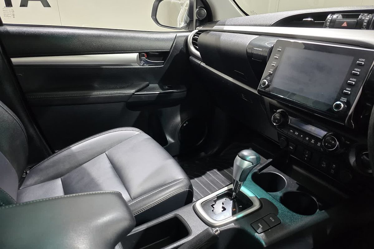 2023 Toyota Hilux SR5 GUN126R 4X4