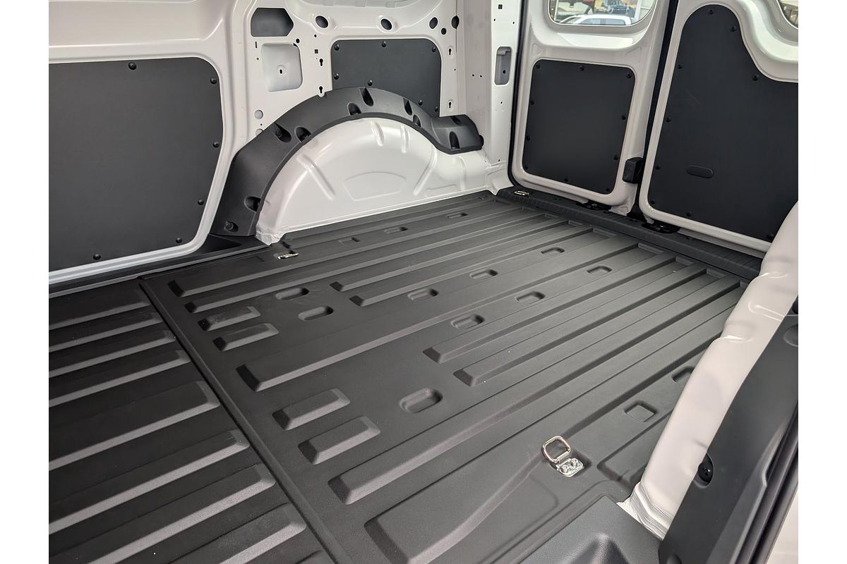 2025 Volkswagen Caddy TDI320 5 SWB