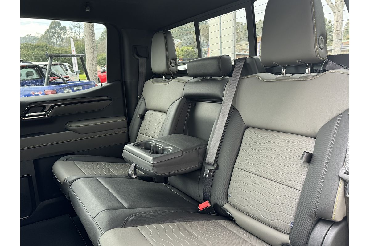 2025 Chevrolet Silverado 1500 ZR2 W/Tech Pack T1 4X4