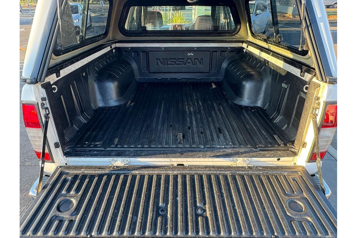 2010 Nissan Navara ST-R D22 4X4
