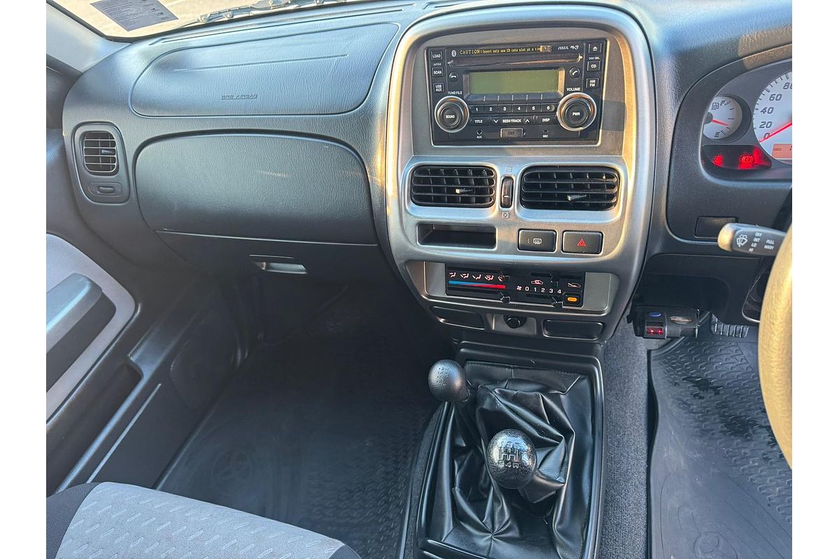 2010 Nissan Navara ST-R D22 4X4