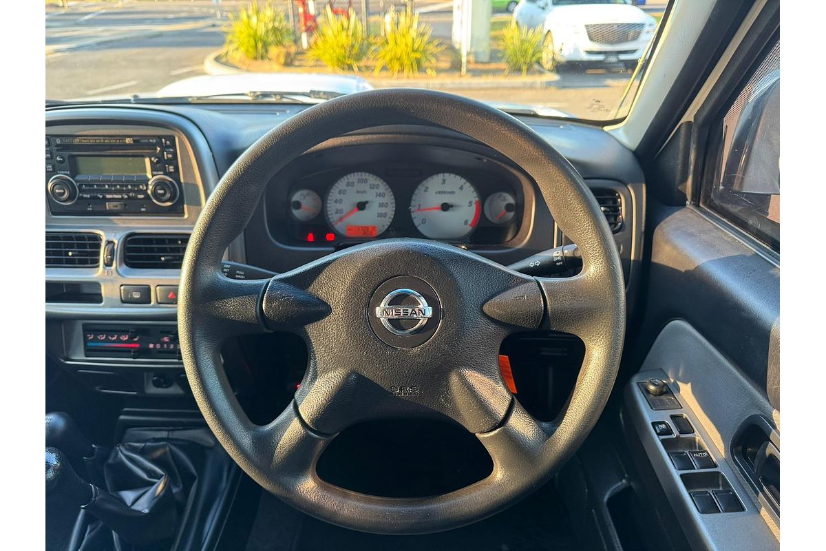 2010 Nissan Navara ST-R D22 4X4