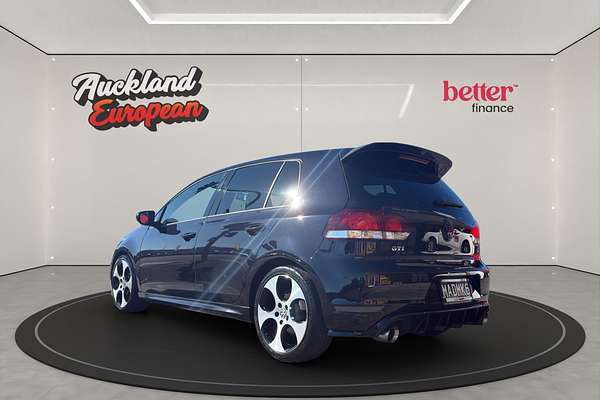 2011 Volkswagen Golf GTI PERFORMANCE EDITION