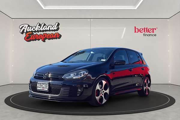 2011 Volkswagen Golf GTI PERFORMANCE EDITION