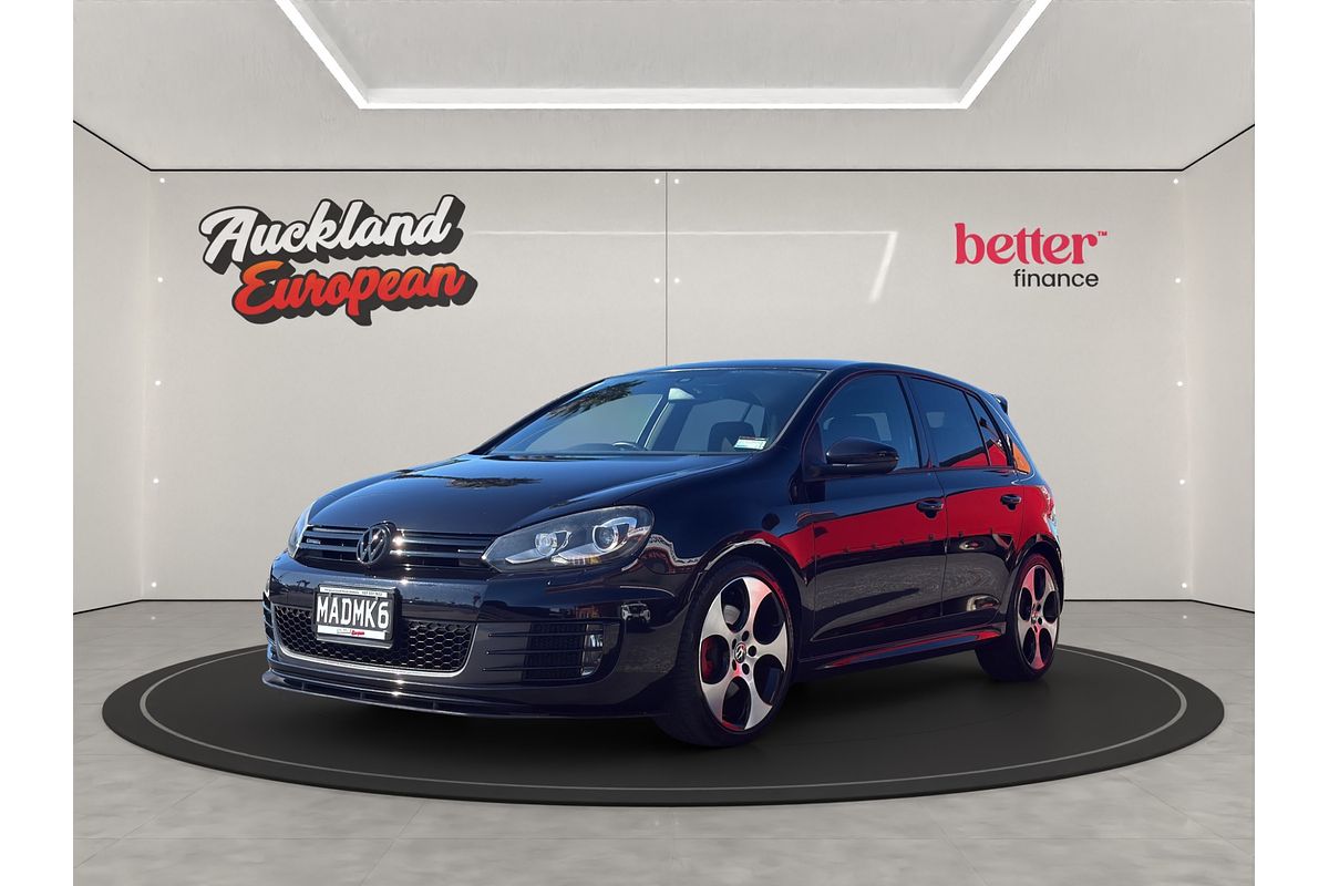 2011 Volkswagen Golf GTI PERFORMANCE EDITION