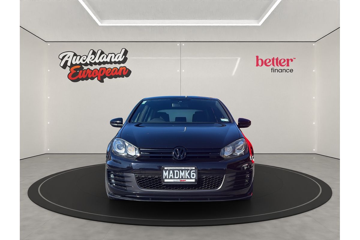 2011 Volkswagen Golf GTI PERFORMANCE EDITION