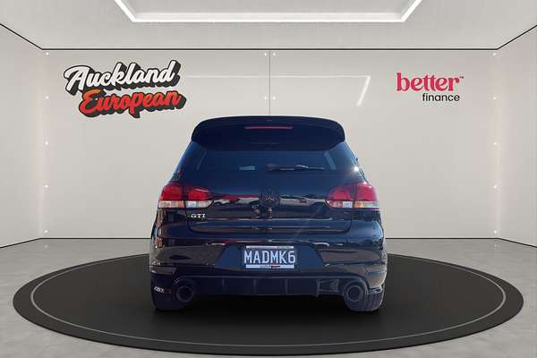 2011 Volkswagen Golf GTI PERFORMANCE EDITION