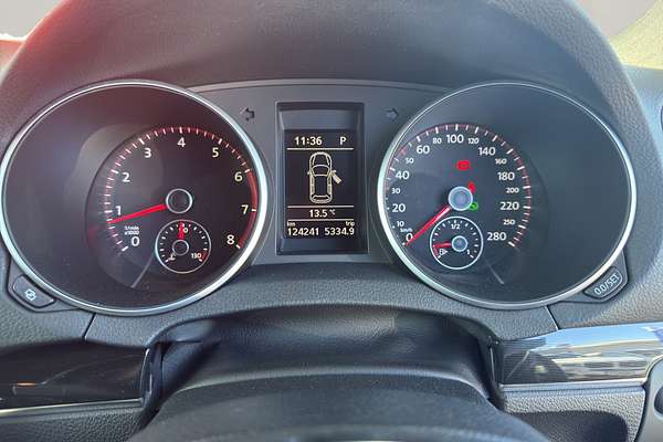 2011 Volkswagen Golf GTI PERFORMANCE EDITION