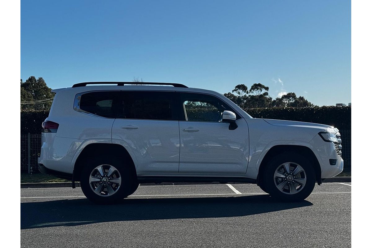 2022 Toyota Landcruiser VX FJA300R
