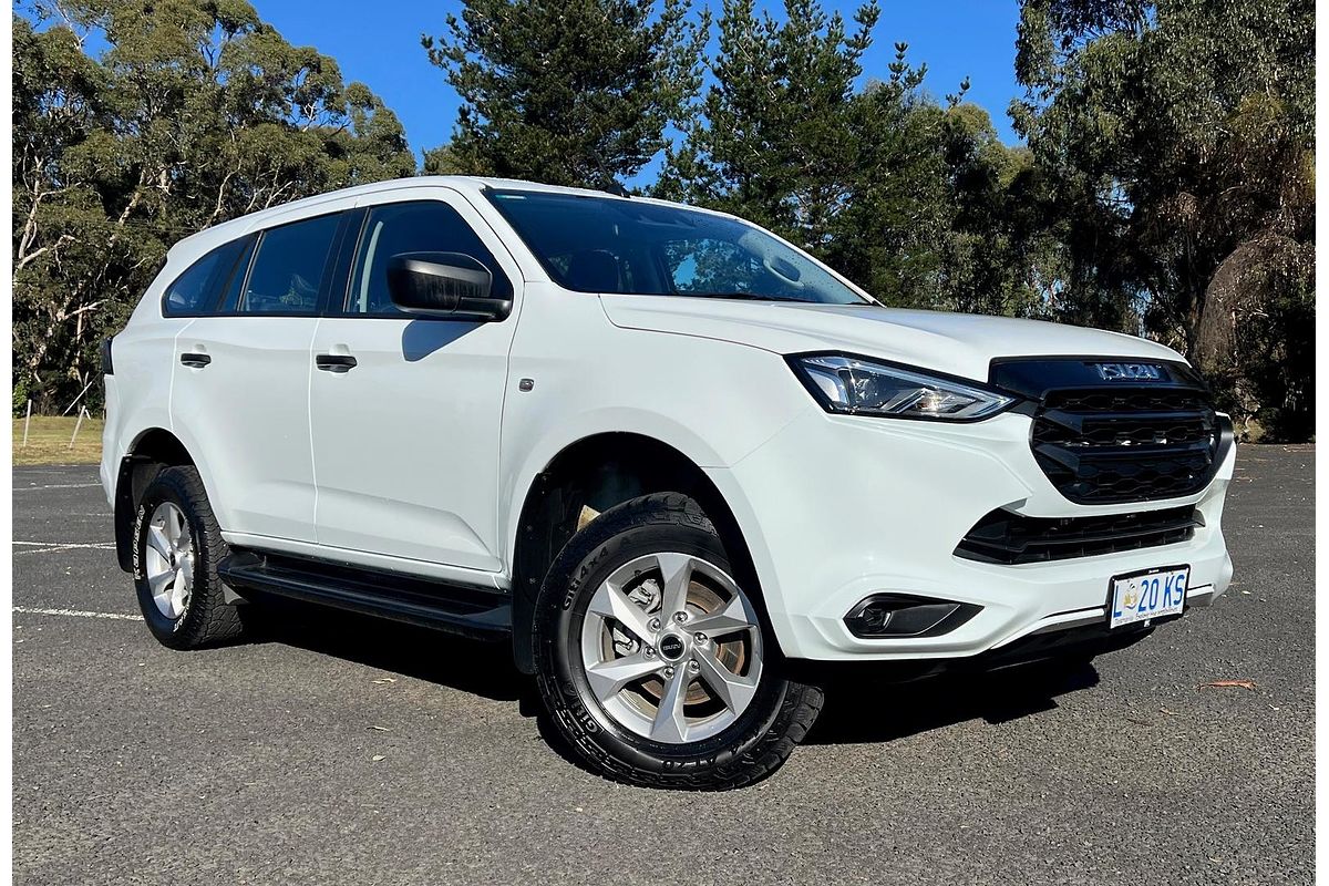 2023 Isuzu MU-X LS-M