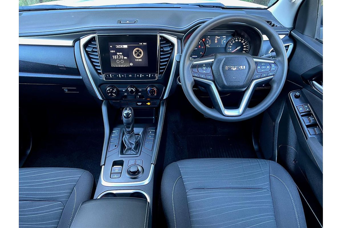 2023 Isuzu MU-X LS-M