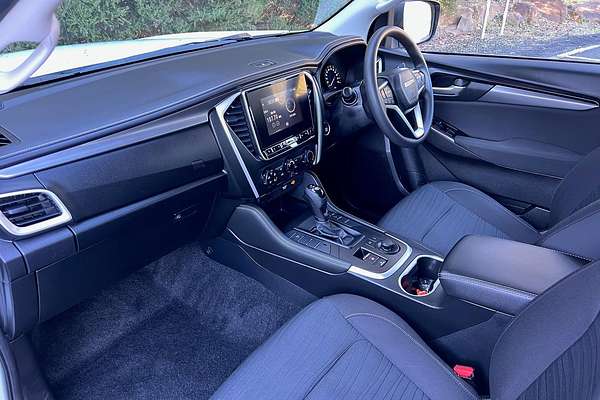 2023 Isuzu MU-X LS-M