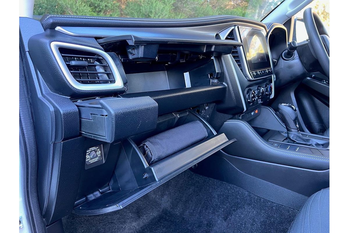 2023 Isuzu MU-X LS-M