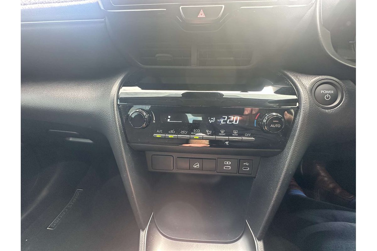 2025 Toyota Yaris Cross GX MXPJ15R