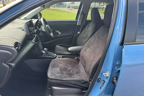 2025 Toyota Yaris Cross GX MXPJ15R