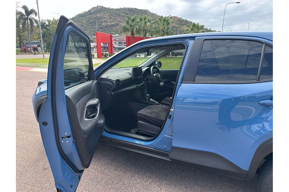2025 Toyota Yaris Cross GX MXPJ15R