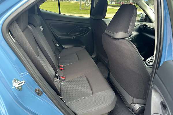 2025 Toyota Yaris Cross GX MXPJ15R