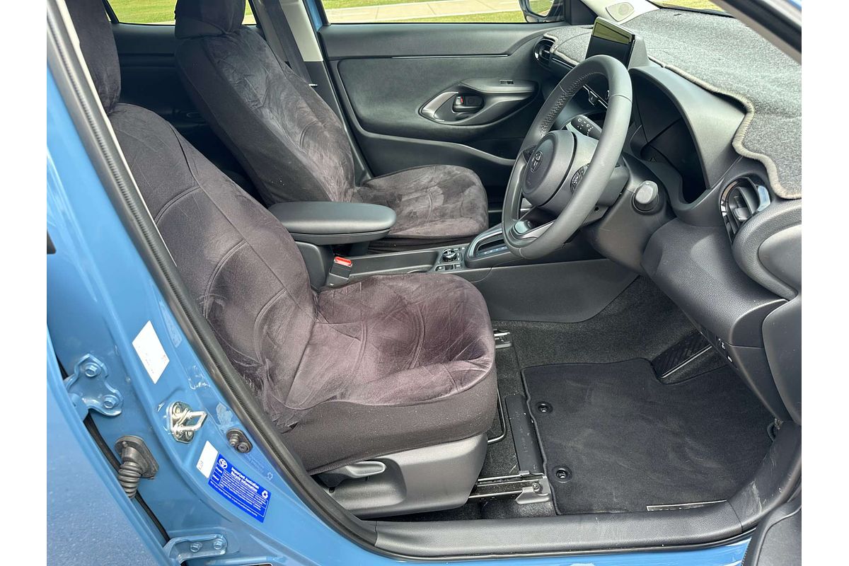 2025 Toyota Yaris Cross GX MXPJ15R