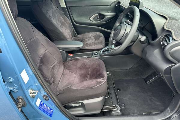 2025 Toyota Yaris Cross GX MXPJ15R