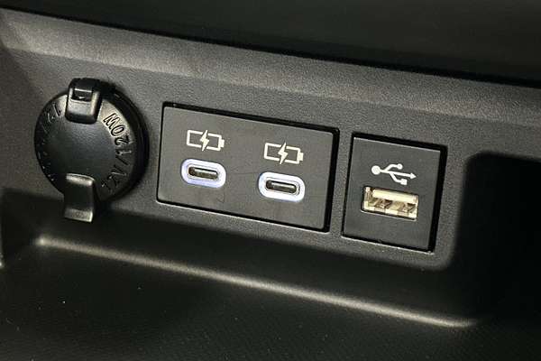 2023 Toyota Kluger Grande AXUH78R