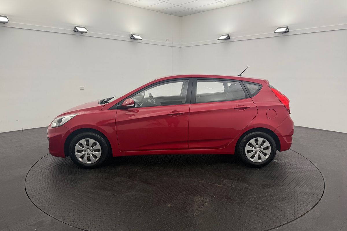 2016 Hyundai Accent Active RB4
