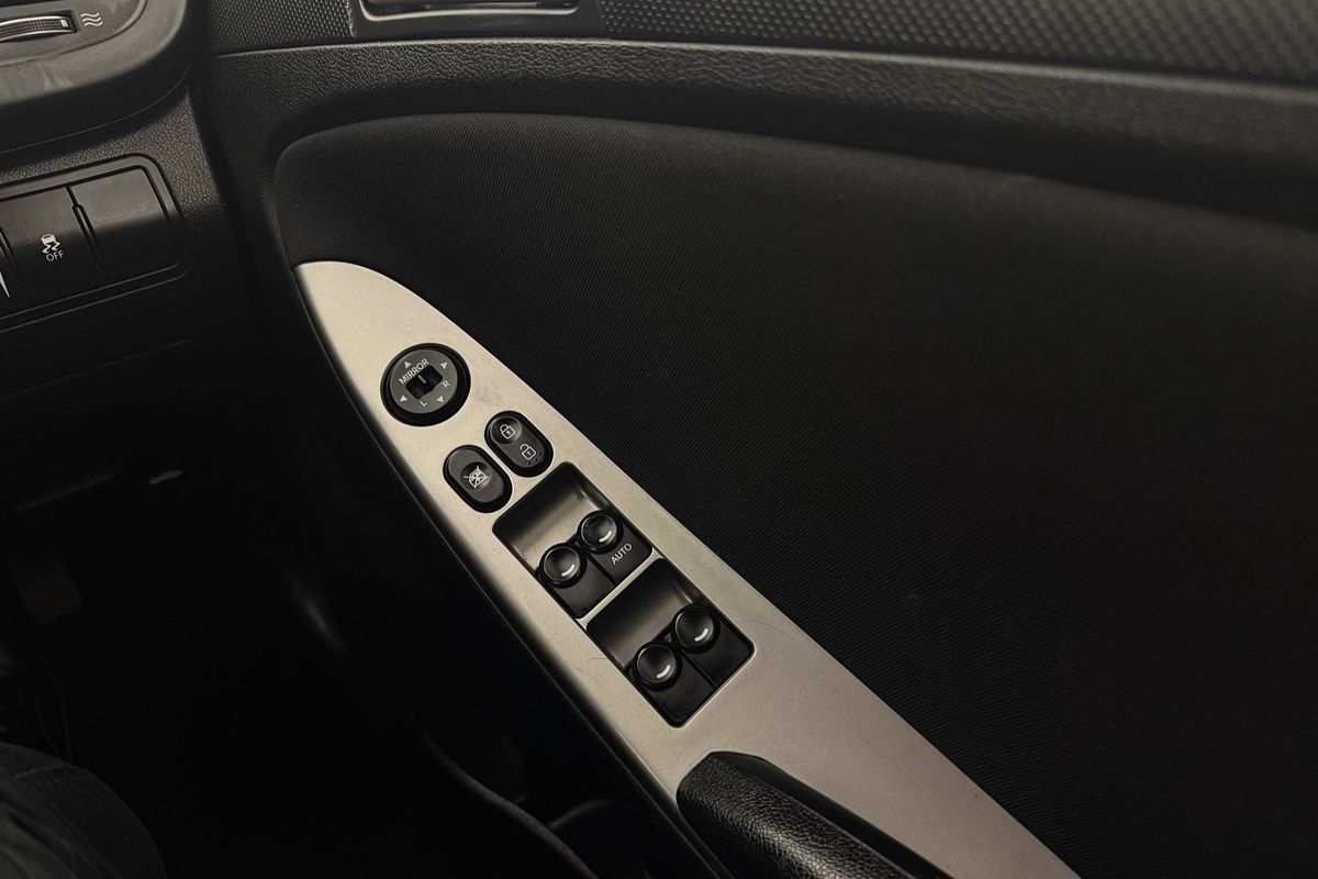 2016 Hyundai Accent Active RB4