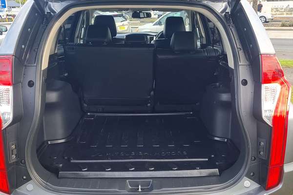 2019 Mitsubishi Pajero Sport GLS QE