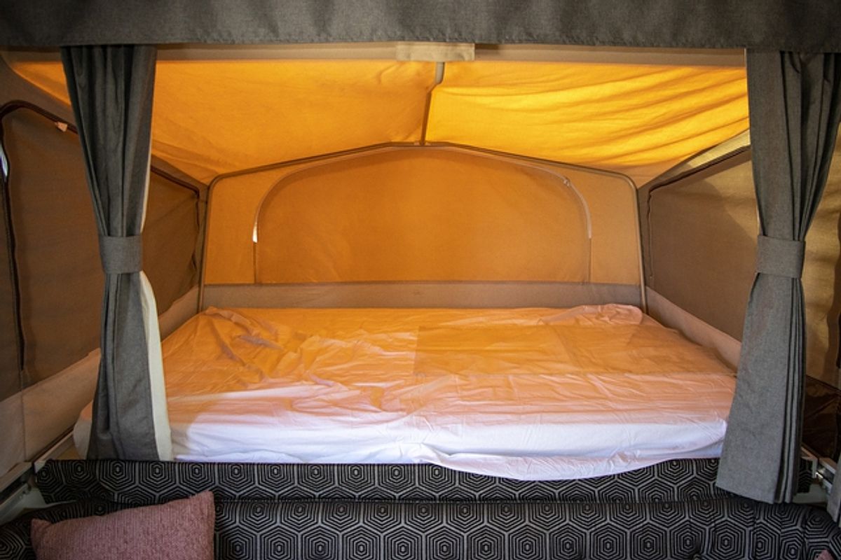 2014 Jayco SWAN CAMPER OB.14CP
