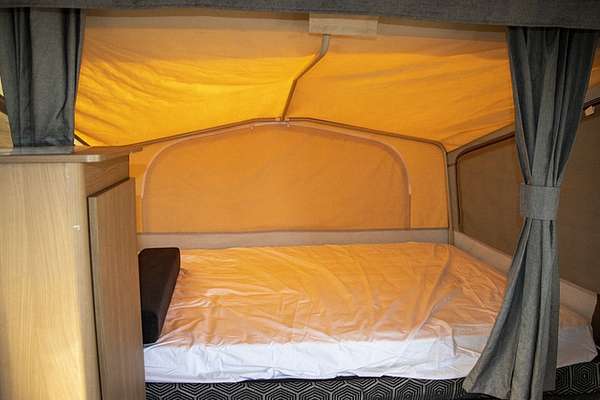 2014 Jayco SWAN CAMPER OB.14CP
