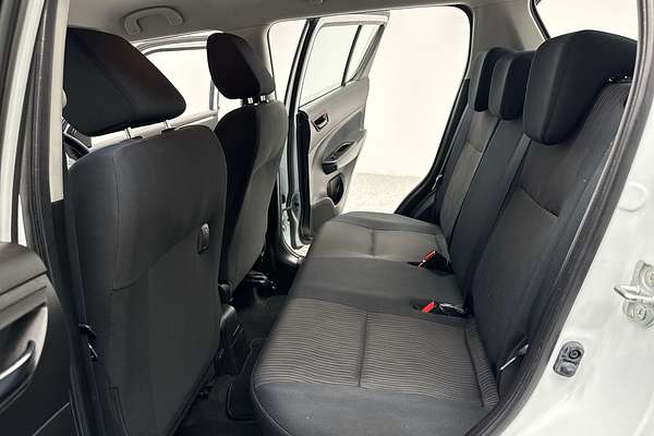 2012 Suzuki Swift GA FZ