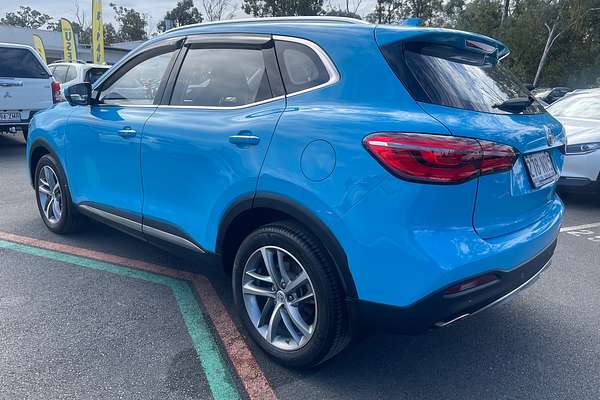 2022 MG HS Essence X SAS23