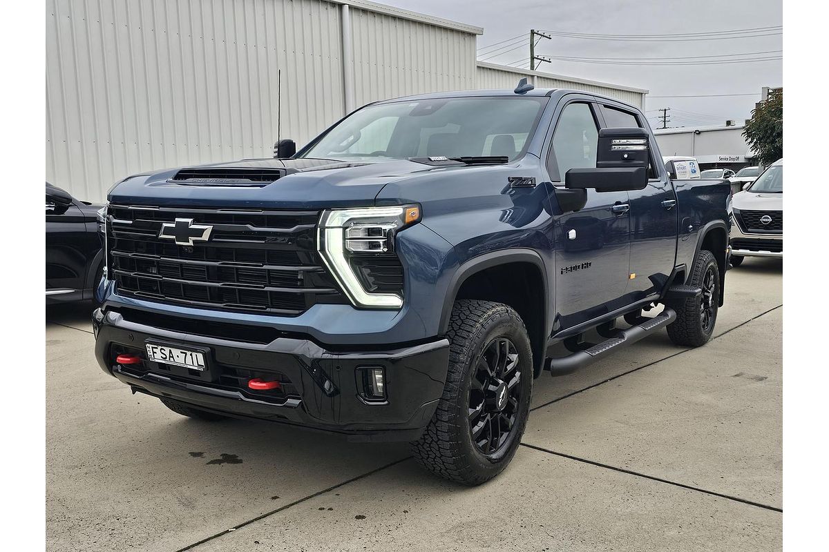 2025 Chevrolet Silverado HD LTZ Premium W/Tech Pack T1 4X4