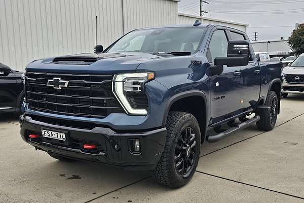 2025 Chevrolet Silverado HD LTZ Premium W/Tech Pack T1 4X4