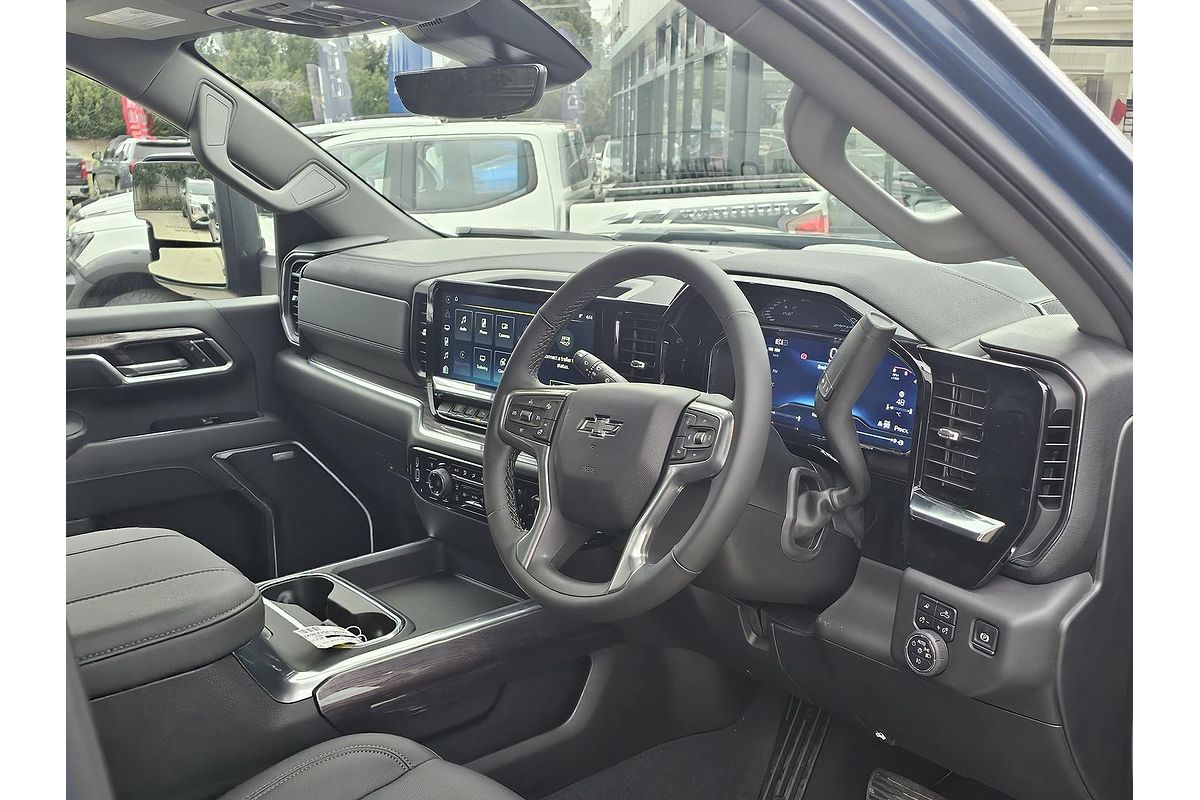 2025 Chevrolet Silverado HD LTZ Premium W/Tech Pack T1 4X4