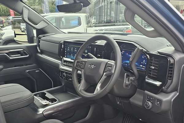 2025 Chevrolet Silverado HD LTZ Premium W/Tech Pack T1 4X4