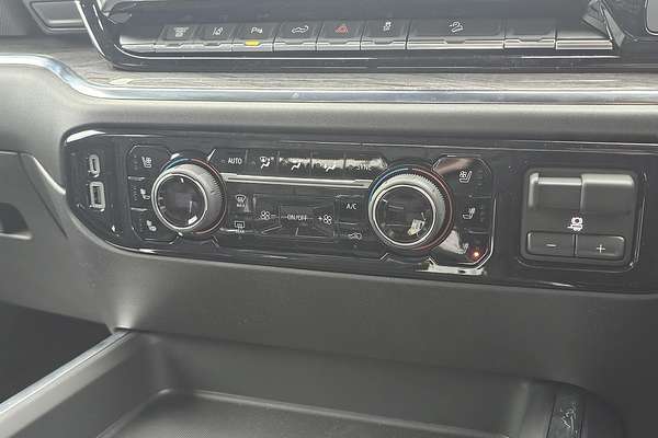 2025 Chevrolet Silverado HD LTZ Premium W/Tech Pack T1 4X4