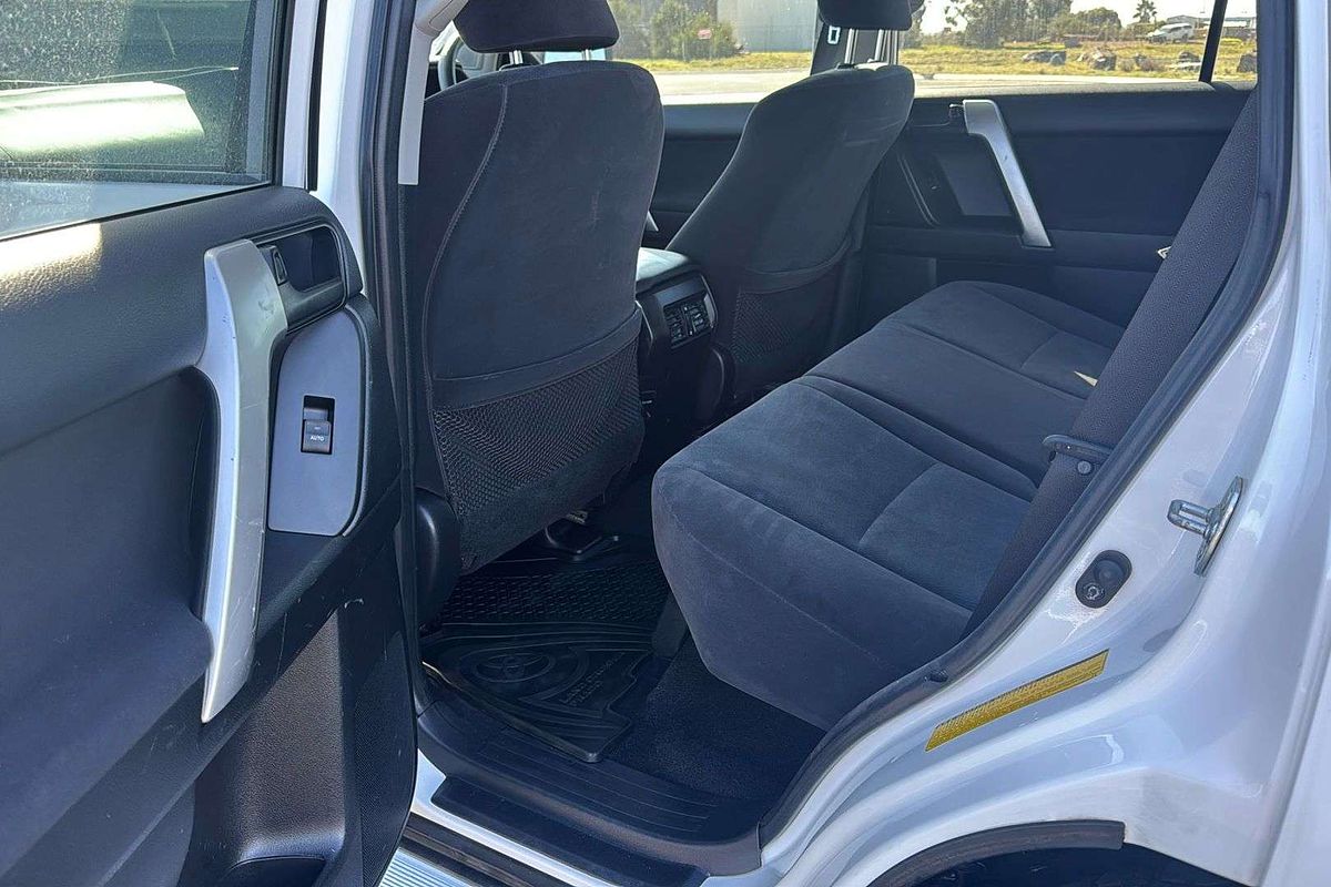 2018 Toyota Landcruiser Prado GX GDJ150R