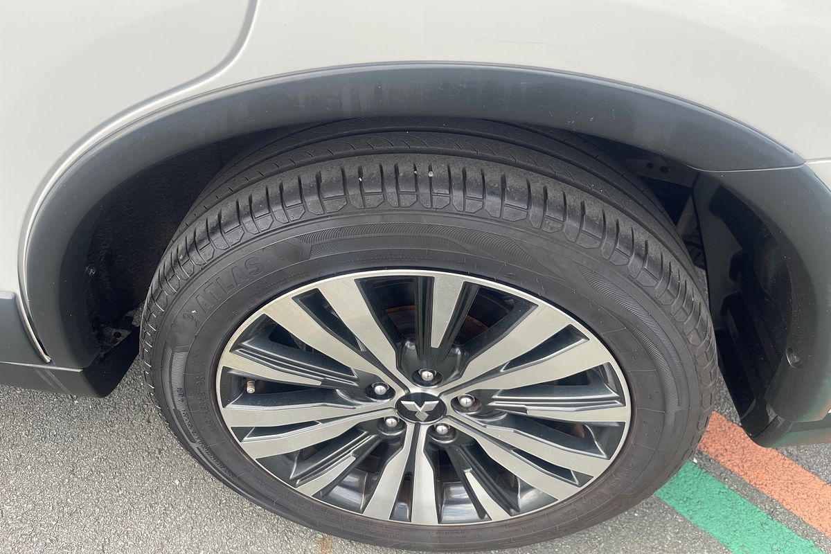 2018 Mitsubishi Outlander LS ZL
