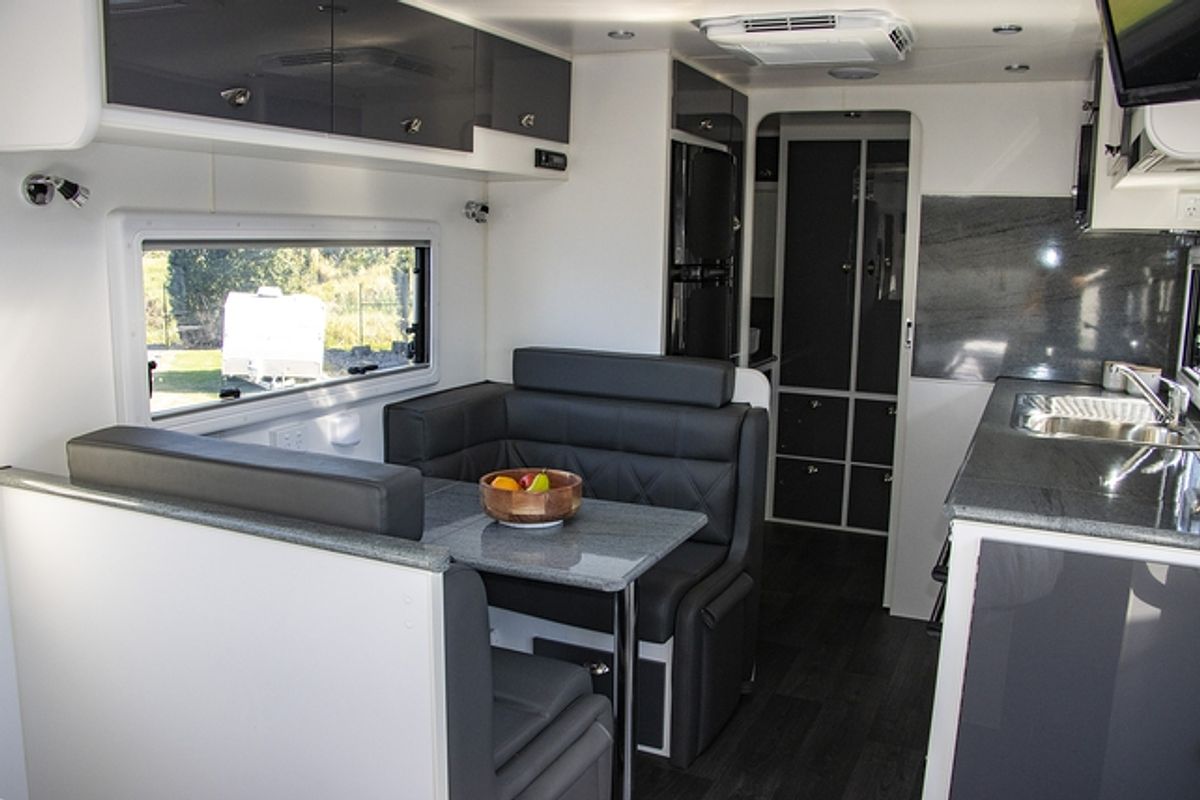 2023 Cosy Cab Caravans CORONET RV CARAVAN PTR6550