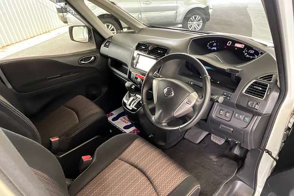 2015 Nissan Serena