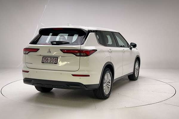 2021 Mitsubishi Outlander ES ZL