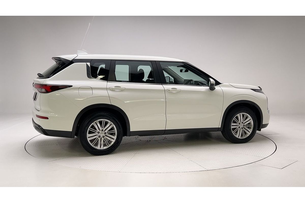 2021 Mitsubishi Outlander ES ZL