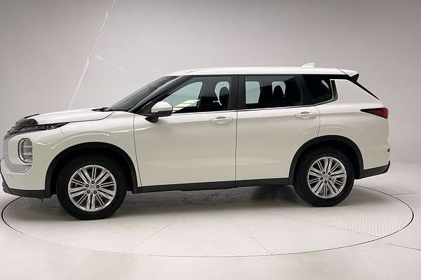 2021 Mitsubishi Outlander ES ZL