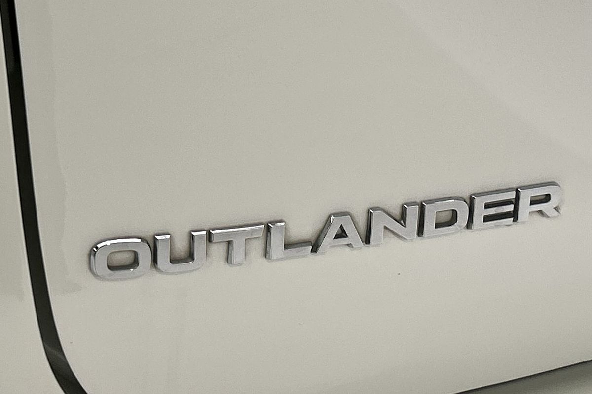2021 Mitsubishi Outlander ES ZL