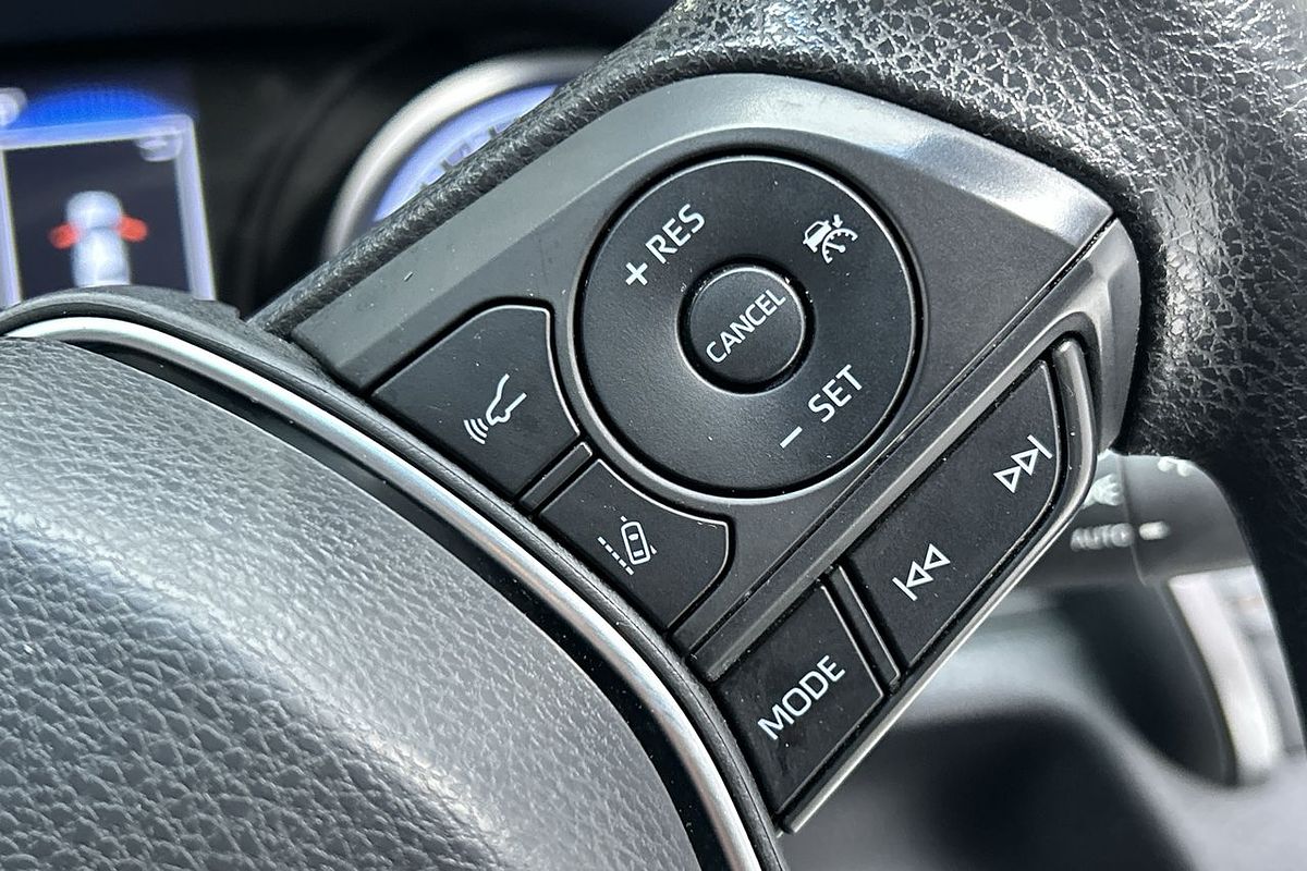 2019 Toyota Camry Ascent ASV70R