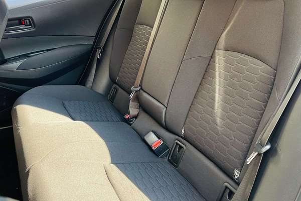2022 Toyota Corolla Ascent Sport Hybrid ZWE219R